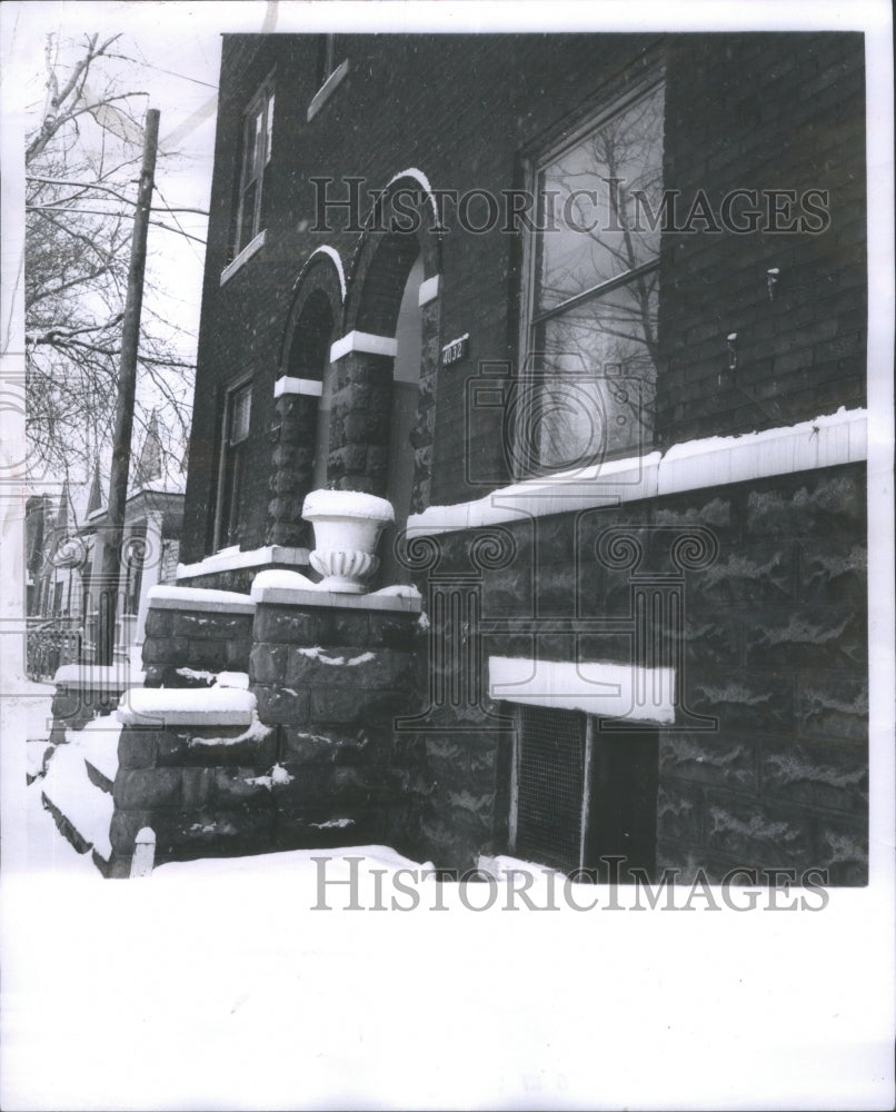 1965 Neli's Sanders Politician Home - Historic Images
