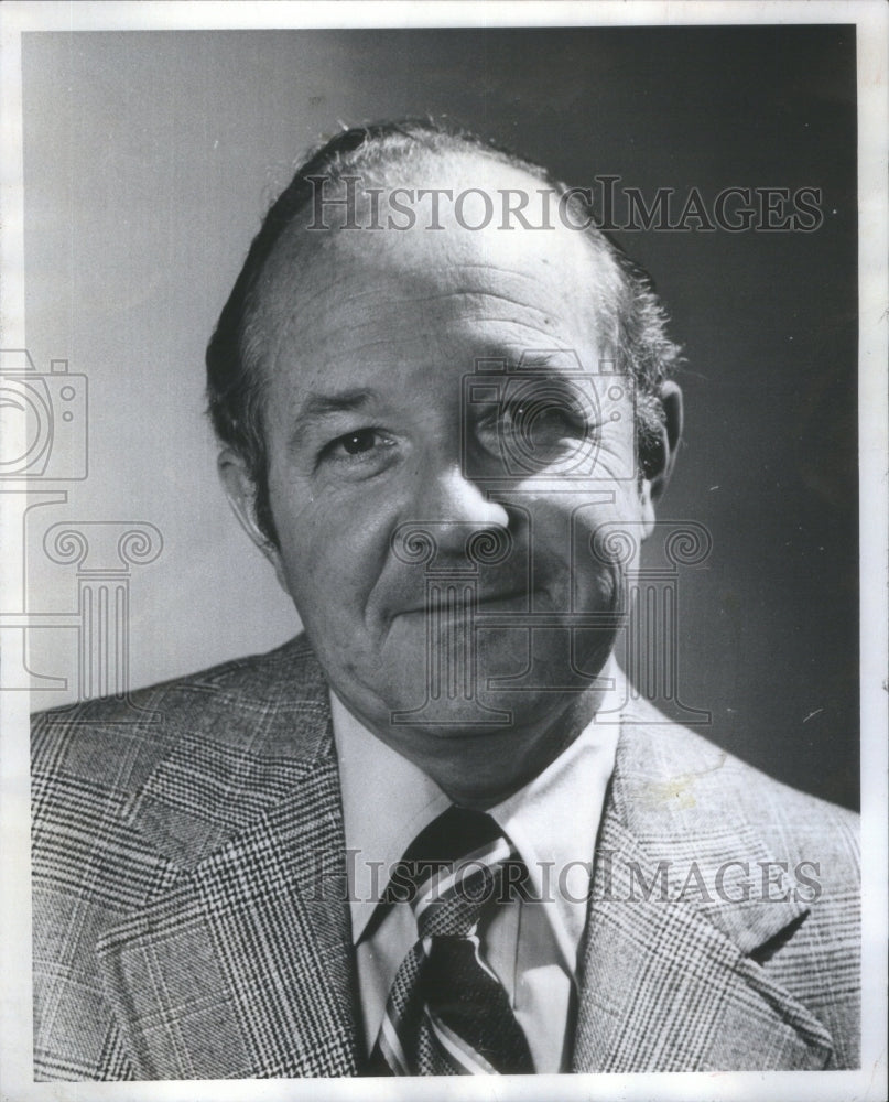 1975 Jonas Keken Fund Raising Consultant-Historic Images