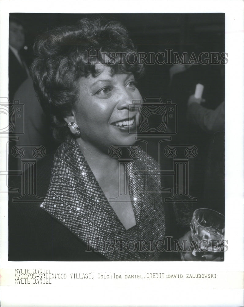 1995 Press Photo Ida Daniel Italian Film TV Actress Ent - Historic Images