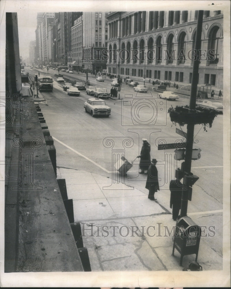 1963 Press Photo Michigan Avenue Reopened To Traffic- RSA22819 - Historic Images