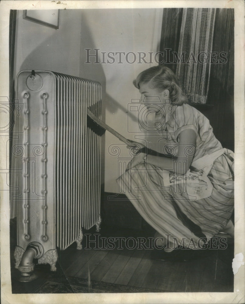 1948 Heating Dust Free Radiator - Historic Images