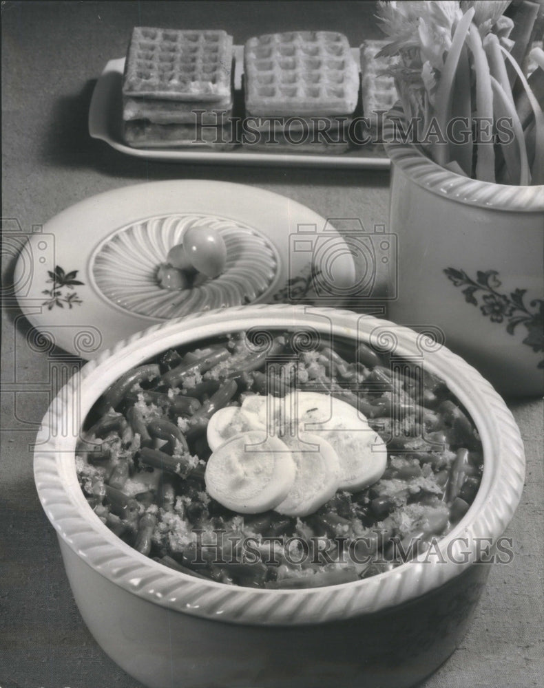 1966 Cut Green Beans And Cheese Sauce-Historic Images