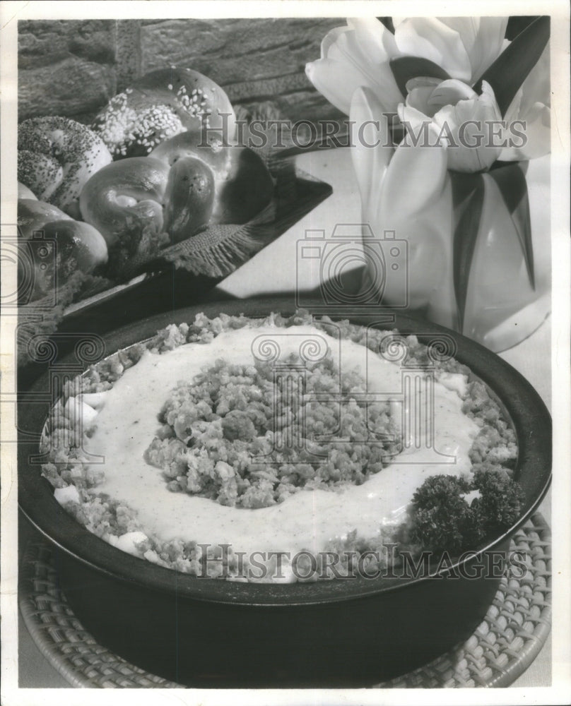 1966 Easter Eggs-Ham Tidbits-Main Dish Cass-Historic Images