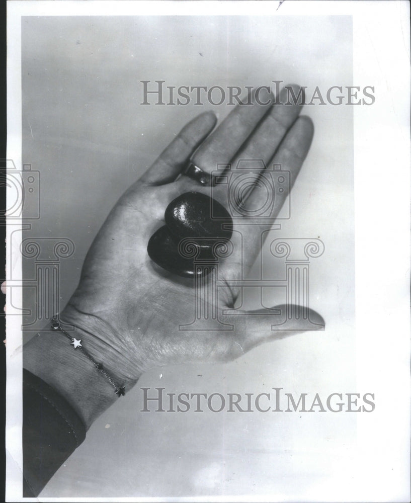 1976 Pebble Stones Nature Mining - Historic Images