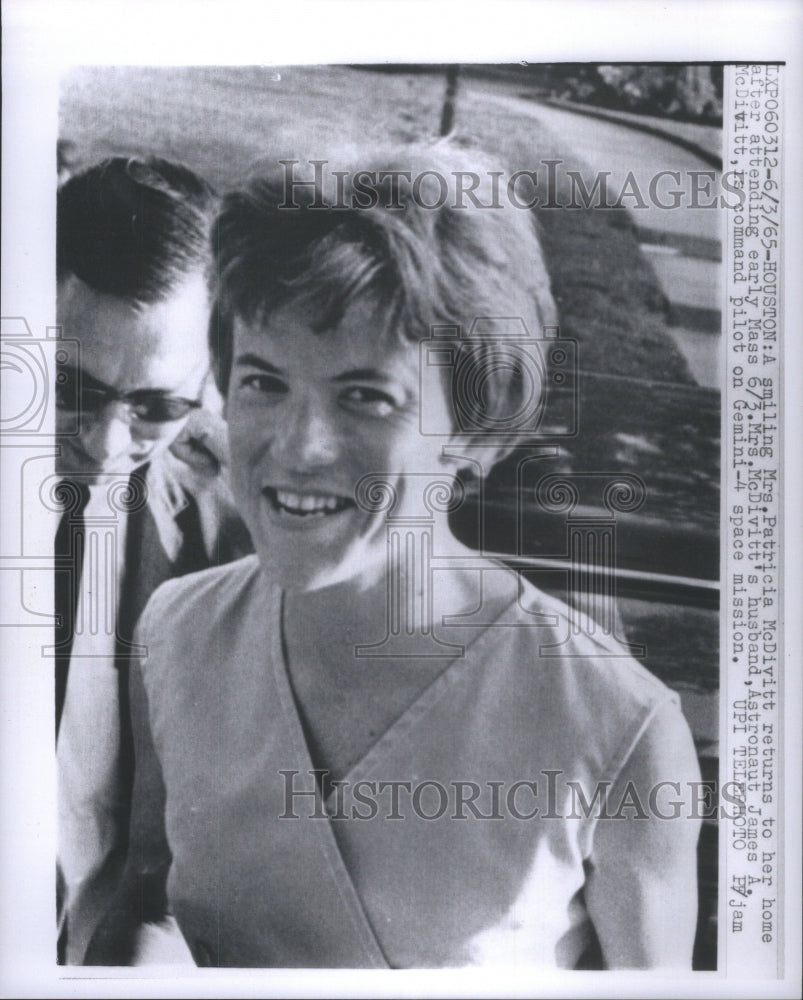 1965 Mrs James A McDivitt Pilot Wife - Historic Images