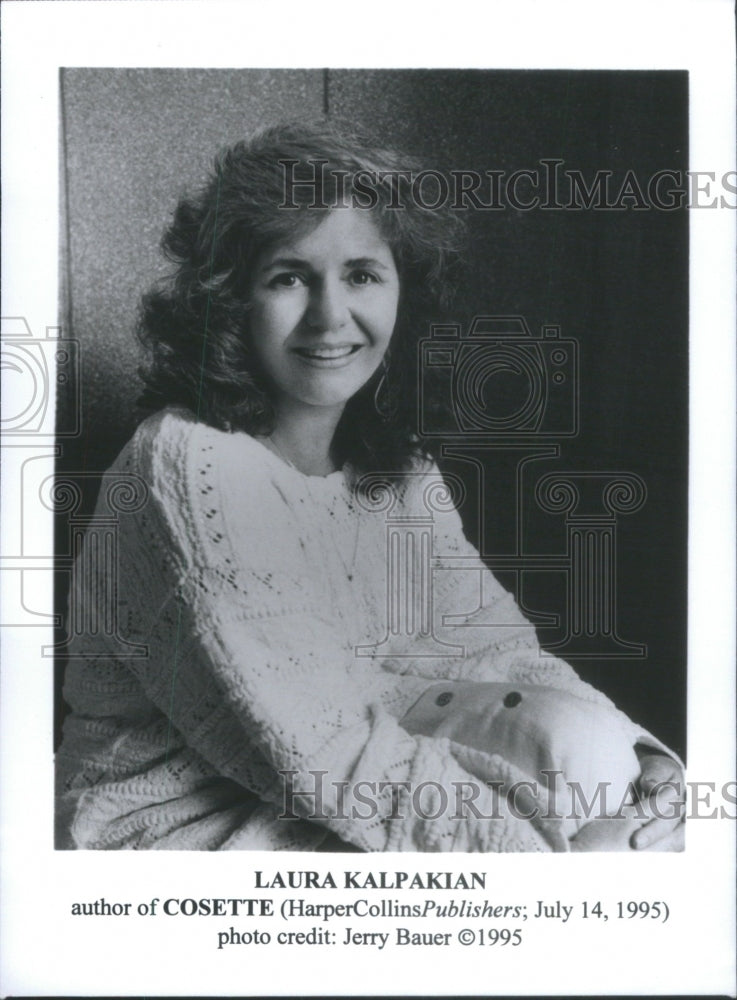 1995 Press Photo Laura Kalpakian American Author Writer - Historic Images