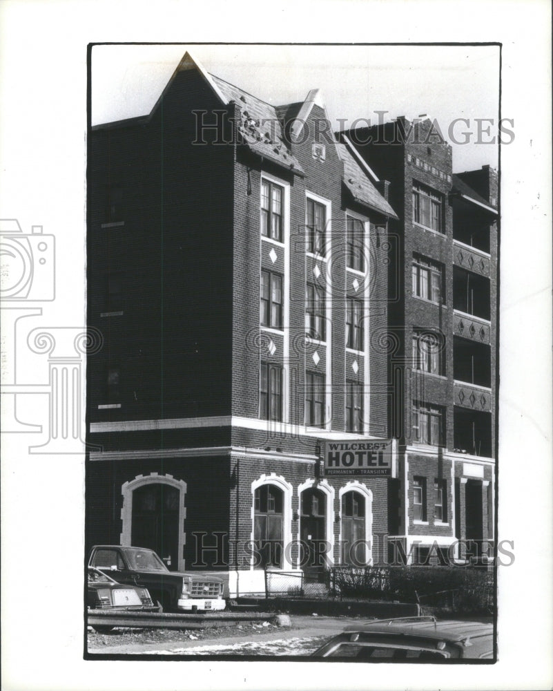 1980 Wilcrest Hotel Detroit Michigan - Historic Images