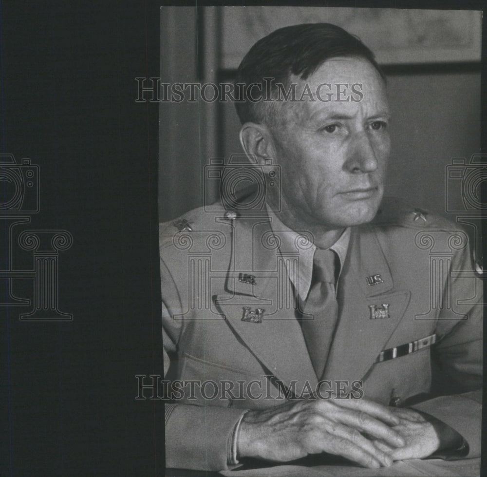 1945 Press Photo General Crawford Omaha Victory Force- RSA24759 - Historic Images