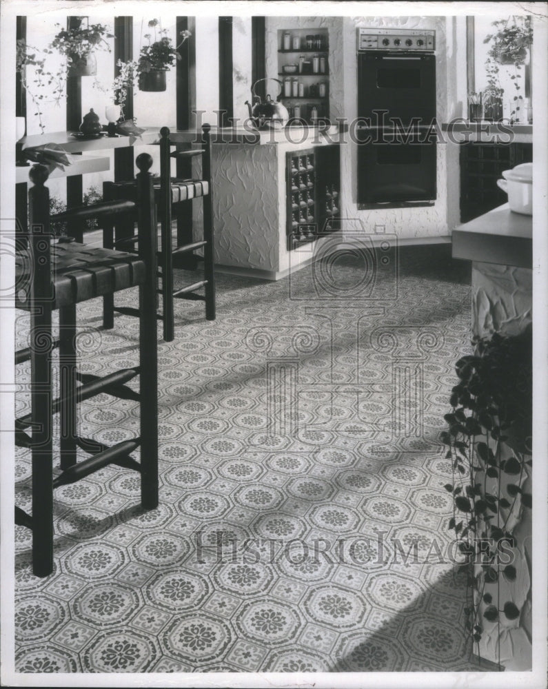 1979 popular new floor styling harmonize in - Historic Images