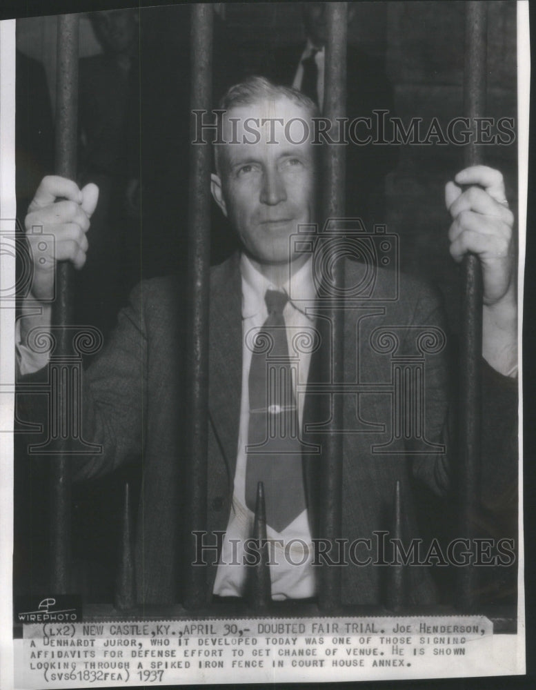 1937, Joe Henderson Denhardt Juror Looking T- RSA25849 - Historic Images