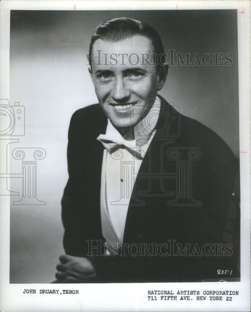 1956 Press Photo Tenor Singer John Druary- RSA26595 - Historic Images