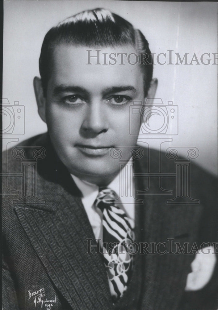 1943 Singer Morton Downey - Historic Images