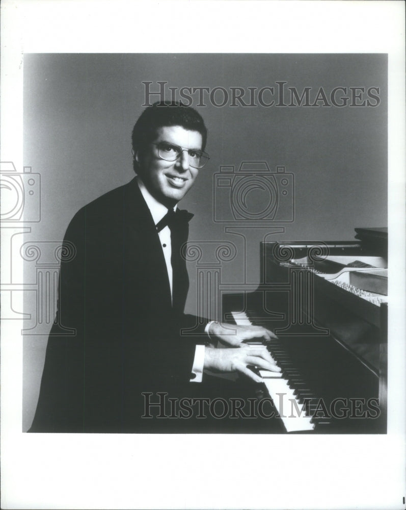 1981 Marvin Hamlisch/American Composer/Musi - Historic Images