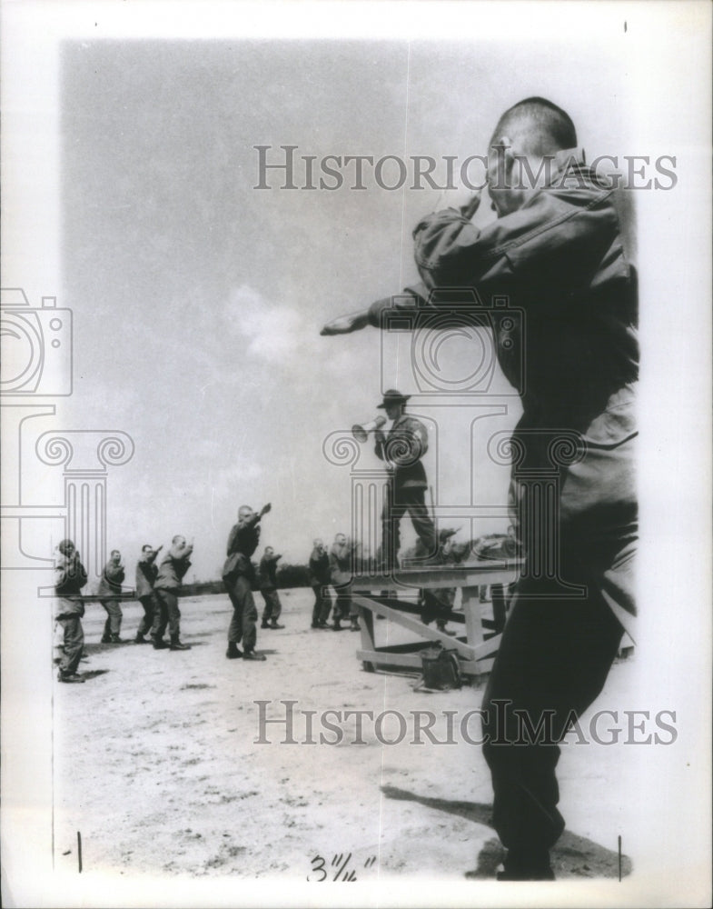 Press Photo Military Basic Training - Historic Images