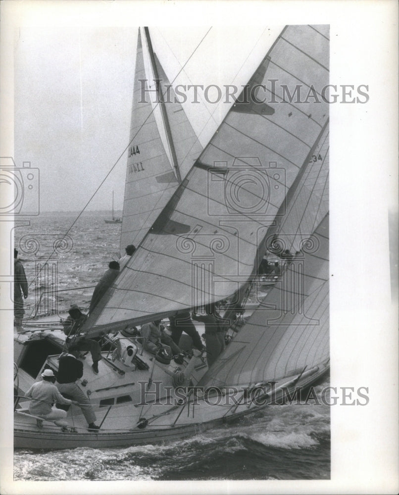 1973 St Petersburg - Ft Canaveral Boat Race-Historic Images