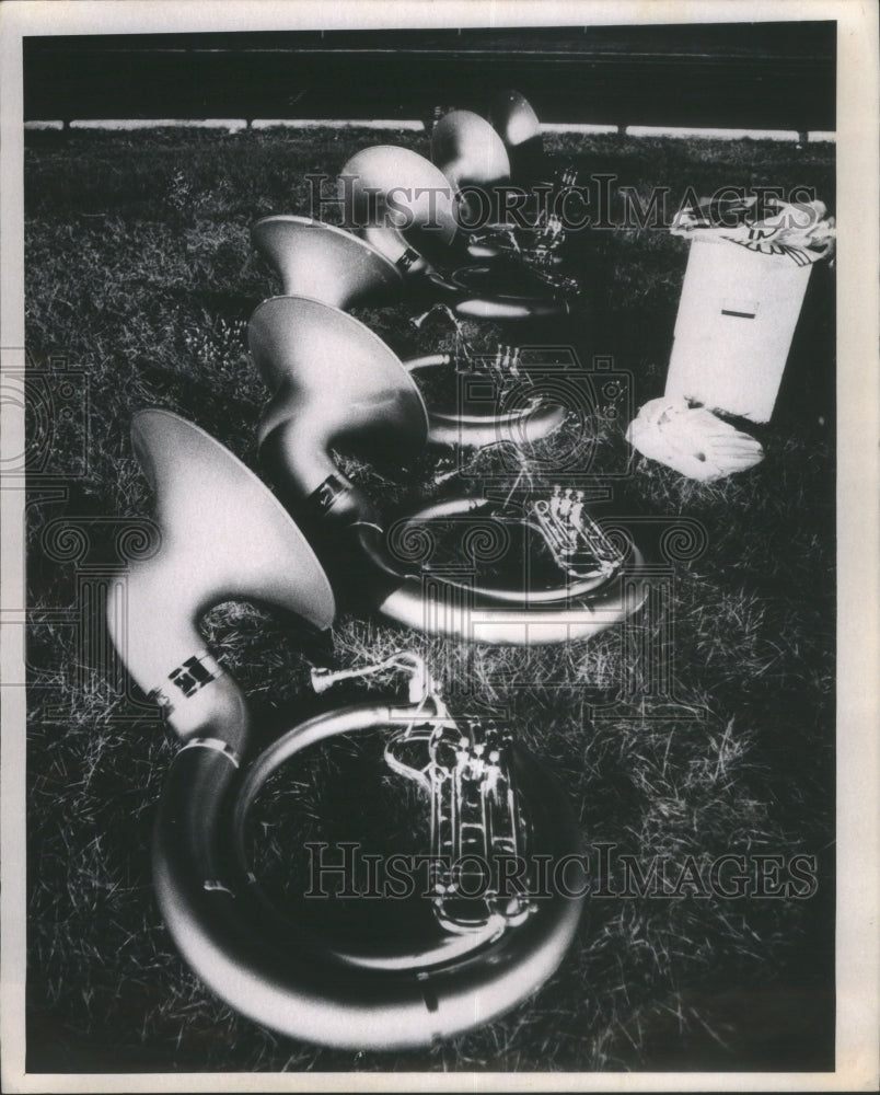 1971, A Line Of French Horns Resting In the - Historic Images