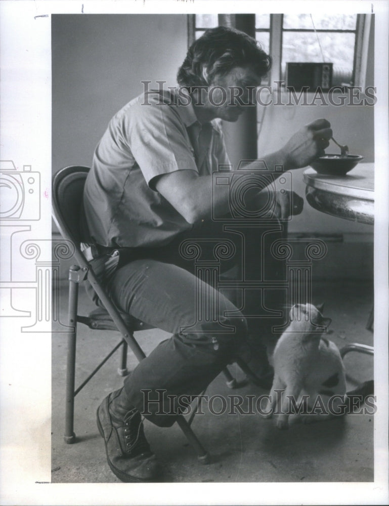 1982 Press Photo Brooksville Forest Ranger Steve Price- RSA28243 - Historic Images