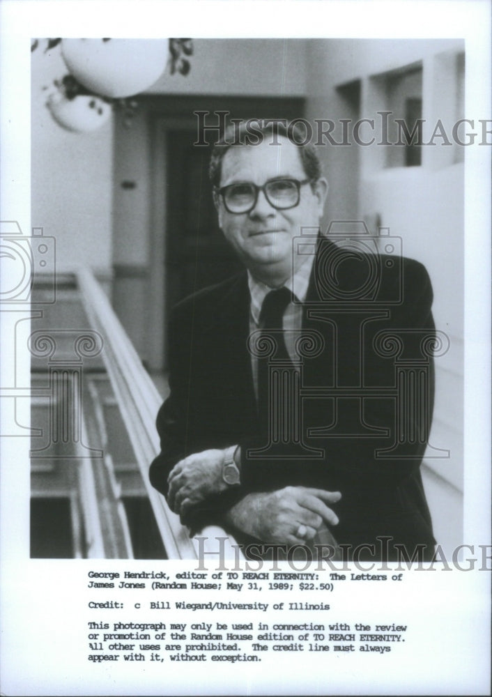 1994 Press Photo James Jones Letters Editor Hendrick- RSA28353 - Historic Images