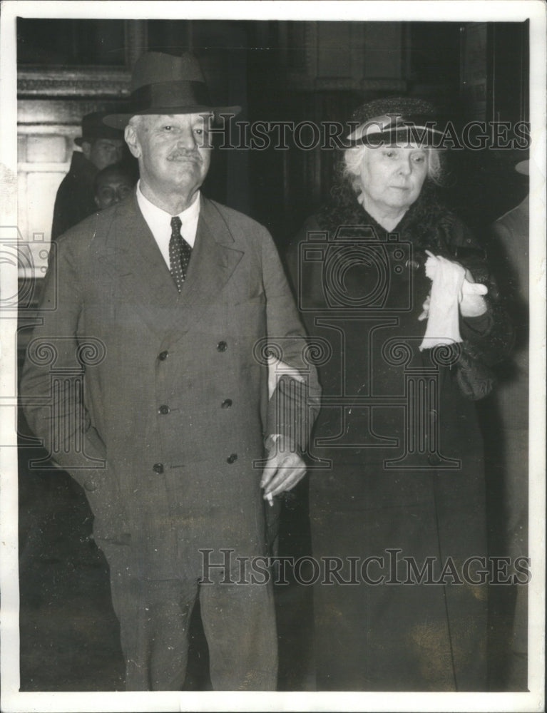 1934 Press Photo Joseph W. Harriman, Banker And Wife, C- RSA28365 - Historic Images