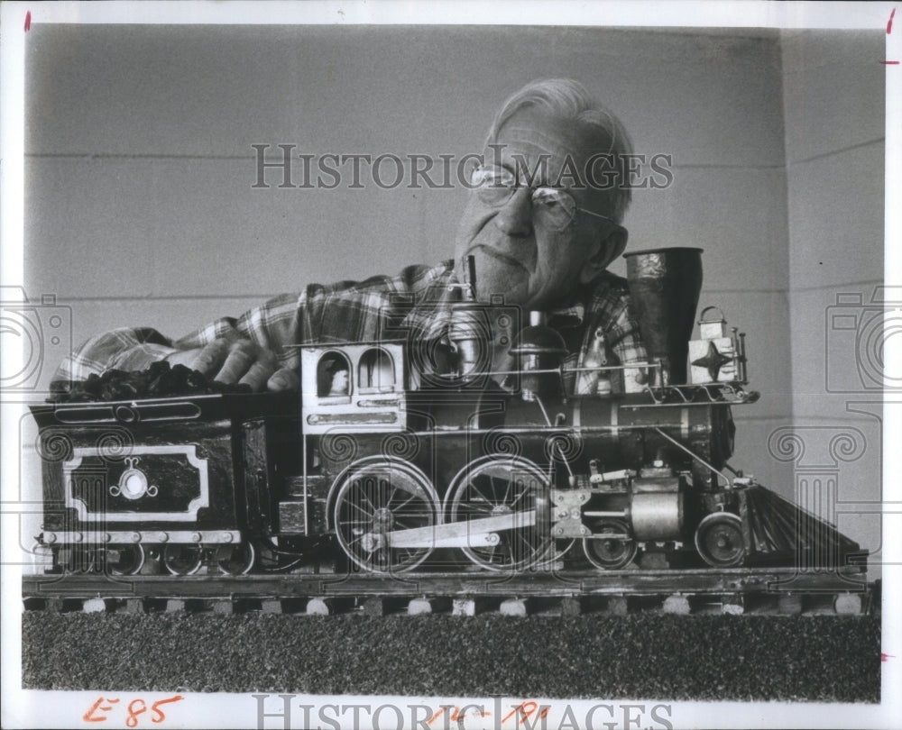 1974 Edgar A. Bowers made model of 1865 ste - Historic Images