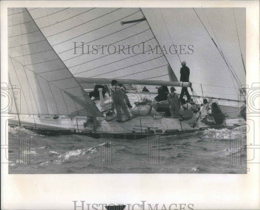 1973 Boat Race - Historic Images