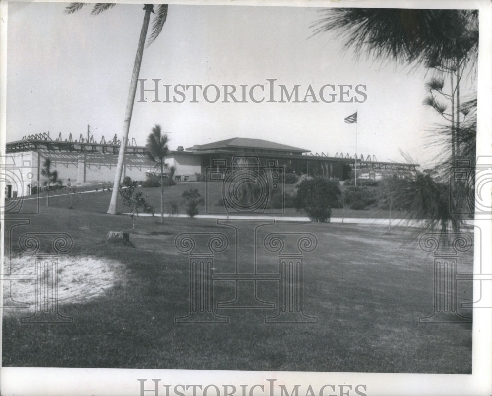 Golf Bardman building exterior view land-Historic Images