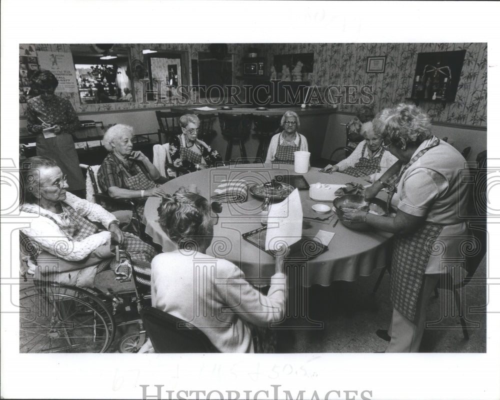 1983 Ruth Duke Baking Class Batter Food-Historic Images