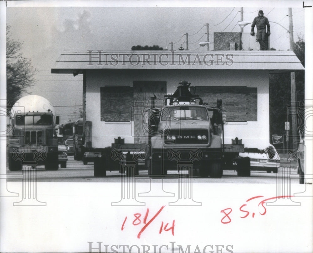 1981 Press Photo Ross Chevrolet Automobile Truck- RSA29701 - Historic Images