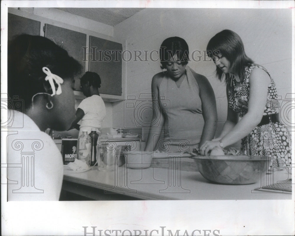 1972 Mrs Kennedy Nutritionist Teacher - Historic Images