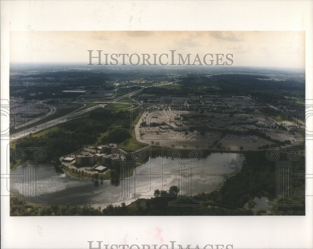 1992 store Twelve Oak Mall Michigan Map - Historic Images