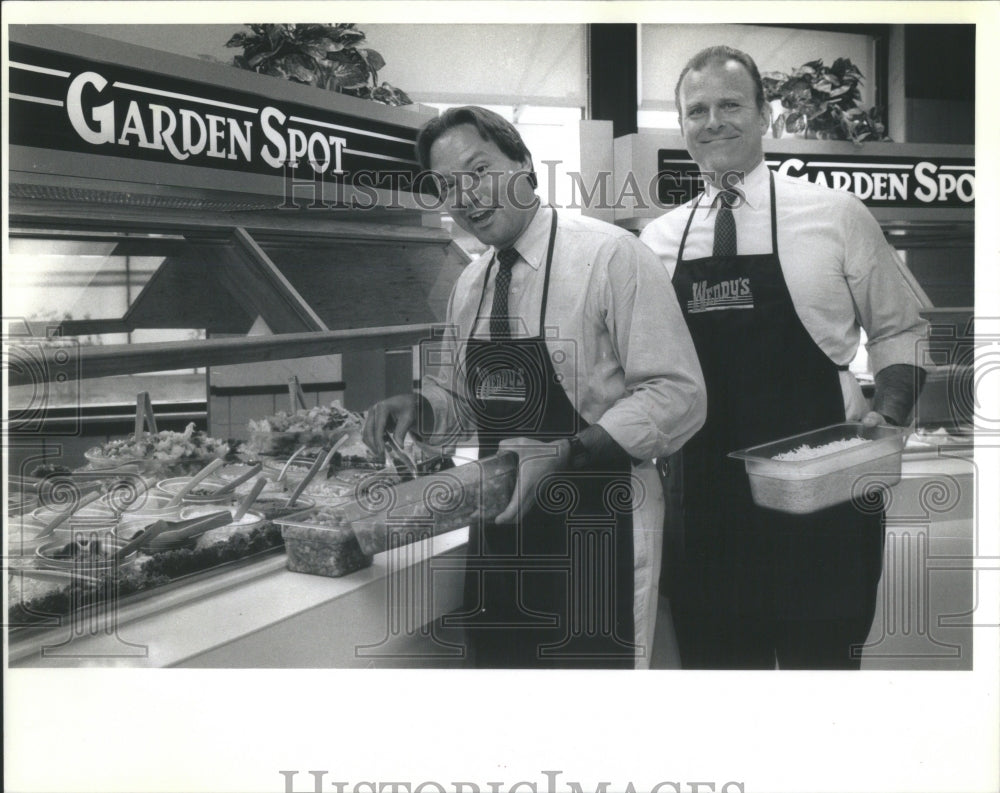 1991 Press Photo Backer Spielvogel Bates Gary Steele - Historic Images