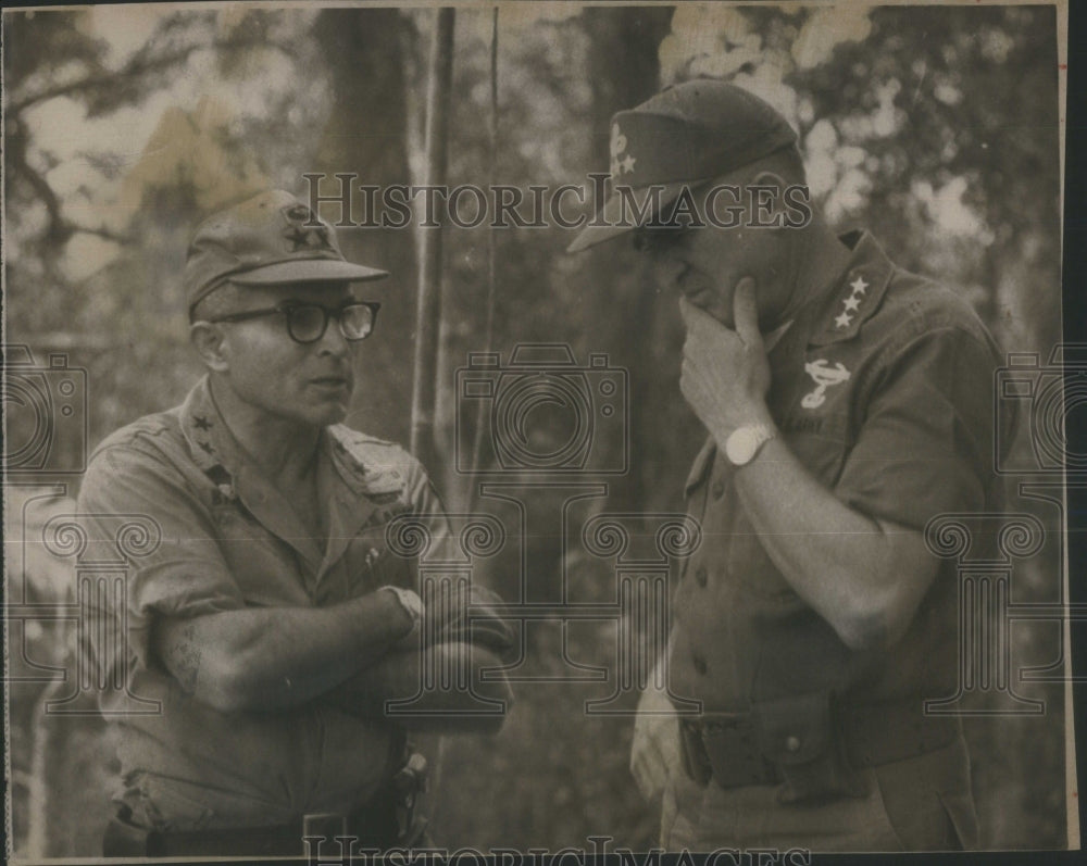 1968 Division Boss, Prov. Corps Commander c - Historic Images