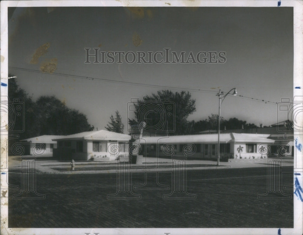 1954 Sun Tan Motel St. Petersburgh Florida - Historic Images