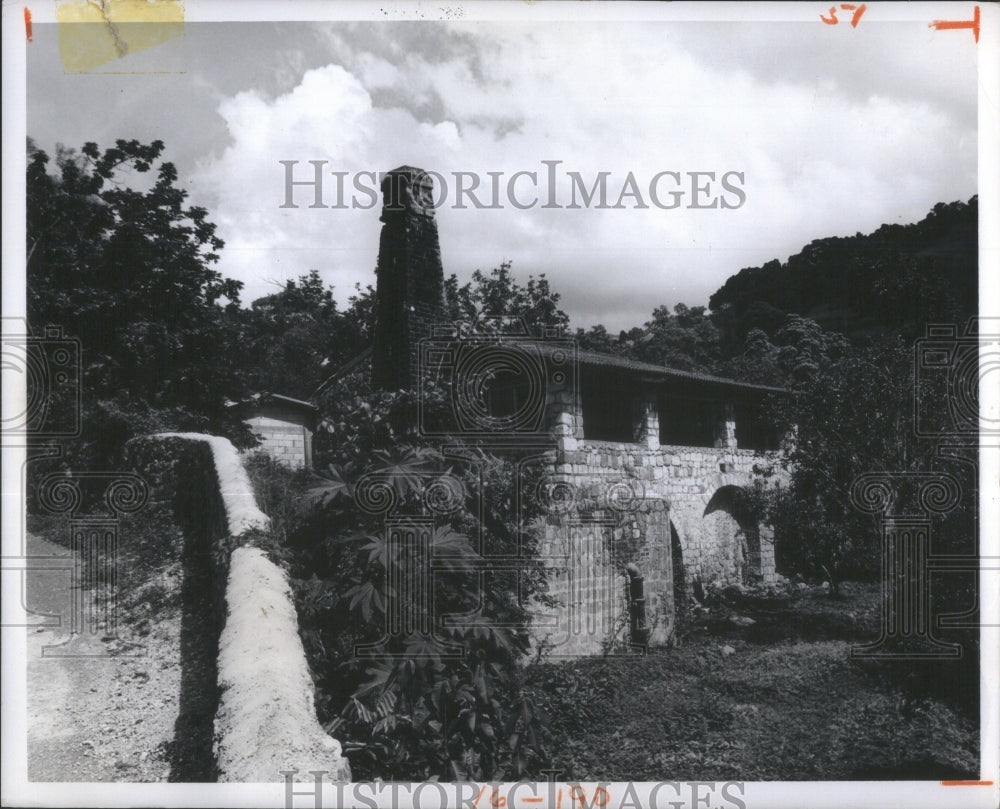 1976 Press Photo Jamaica- RSA31255 - Historic Images