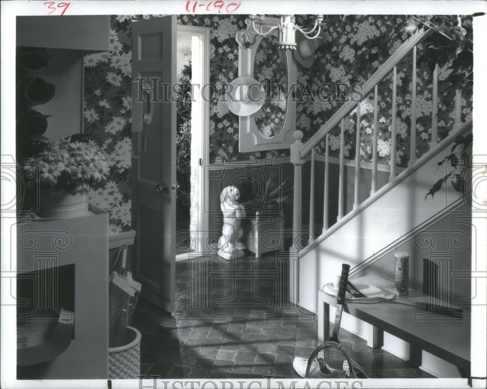 1983 Foyer Interior Decorating - Historic Images