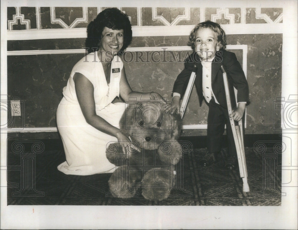 1980 Press Photo Easter Seal Society For Crippled Child- RSA31307 - Historic Images