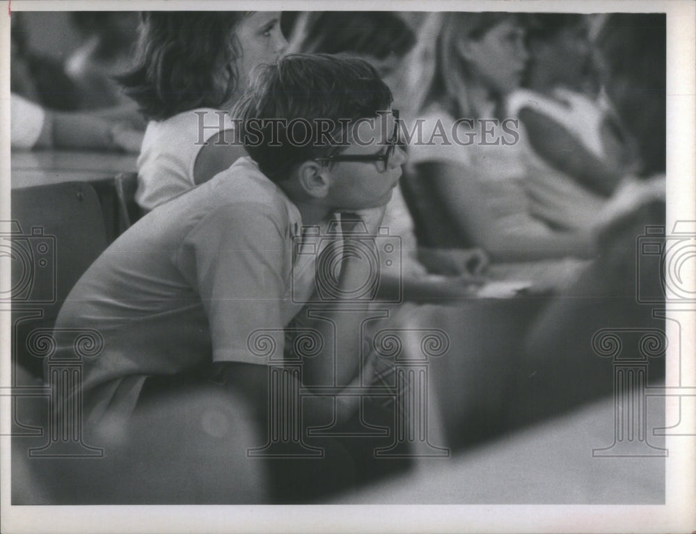 1970 Press Photo Earth Day Oakhurst Elementary School S - Historic Images