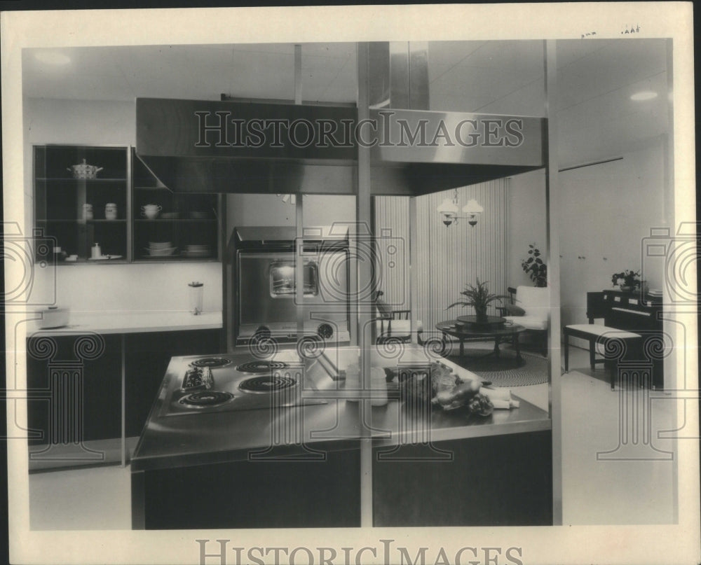 1960 London House Kitchen Mirror door Light - Historic Images