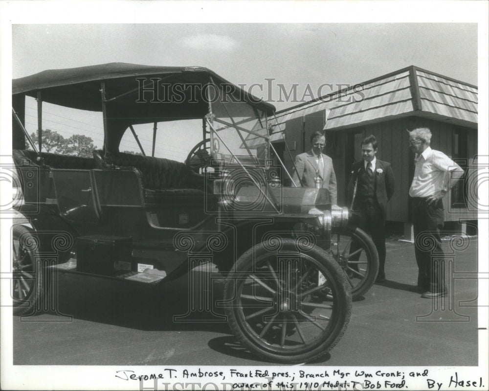 1981 Press Photo Franklin Federal Savings &amp; Loan St. Pe - Historic Images