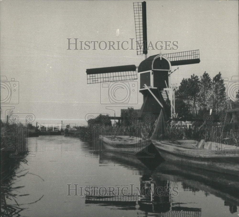 None Water-Wings Before Machine Age Wind Mills Like -Pu - Historic Images