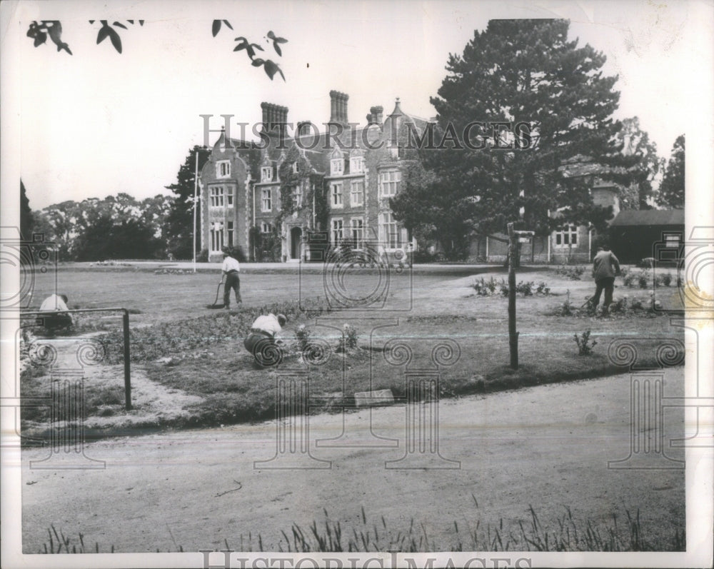 1953 Grendon Hall Main Road Grendon Northan - Historic Images