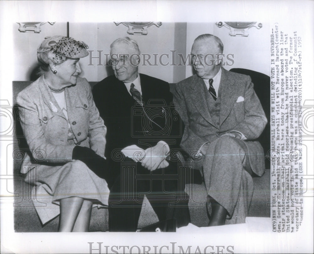 1952 Marshall Gen George Bernard Baruch vis - Historic Images