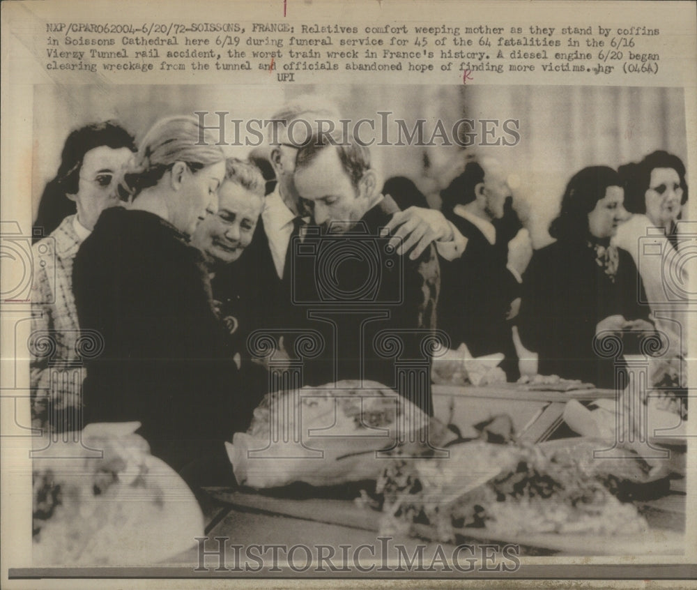 1972 Press Photo Viergy Tunnel Accident Victims Funeral - Historic Images