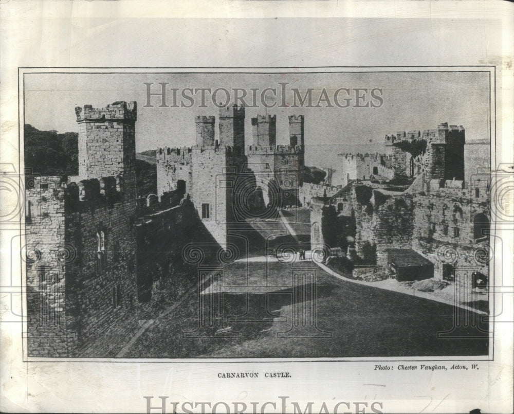 1936 Caernarvon Castle Birthplace of Edmond - Historic Images