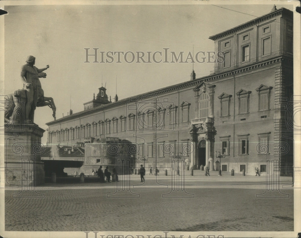 1924 Memorial King Palace Rome London Ewing - Historic Images