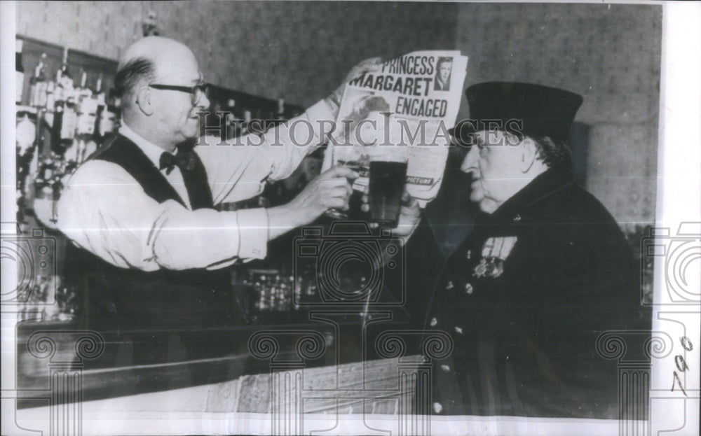 1960 A Toast To Princess Margaret and Anton - Historic Images