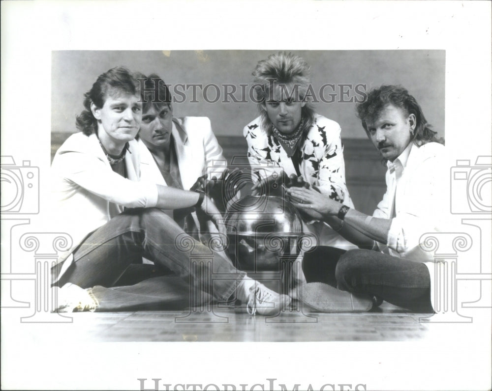 1986 Press Photo Musical Group Calico Palm Harbor Flori- RSA34703 - Historic Images