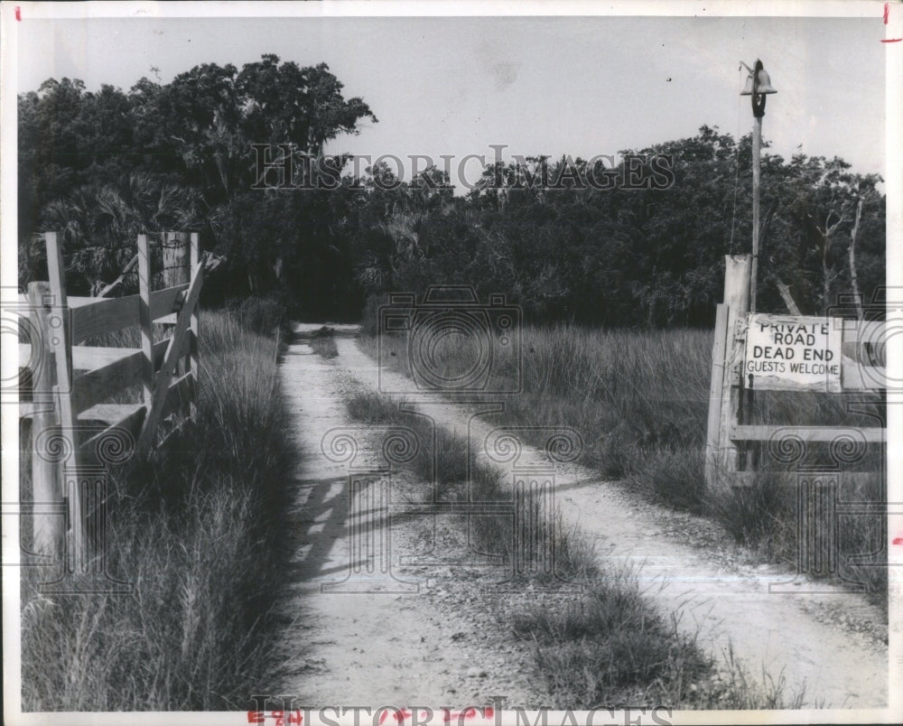 1970, Footprint Island Trail Granny Harris H- RSA35295 - Historic Images