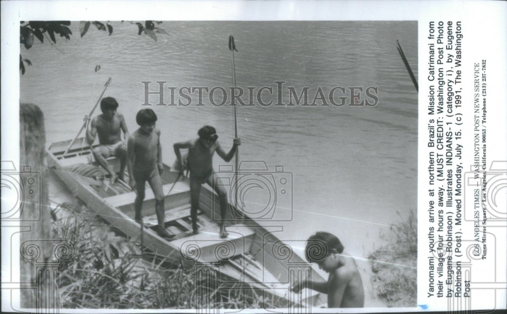 1991 Press Photo Yanomami Youths Northern Brazil Missio - Historic Images