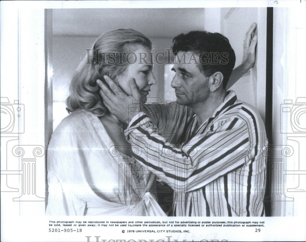 1979 Gena Rowlands Peter Falk star Brink Jo - Historic Images